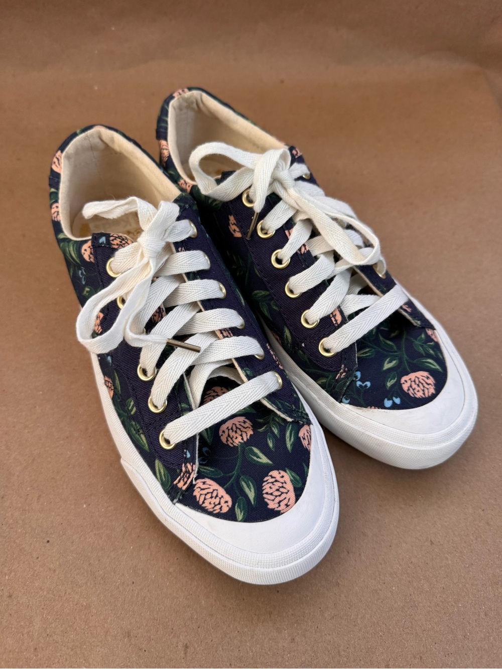 Keds x Rifle Paper Co. Crew Kick 75 Navy Peonies Floral Sneakers. Size 6.5